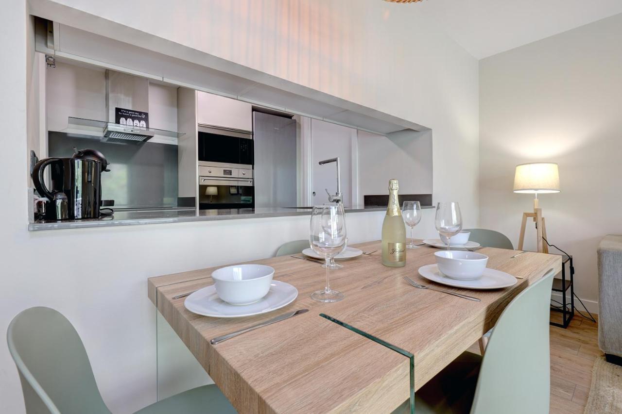 Stylish 2 Bedroom Apartment In Estepona Old Town Bagian luar foto