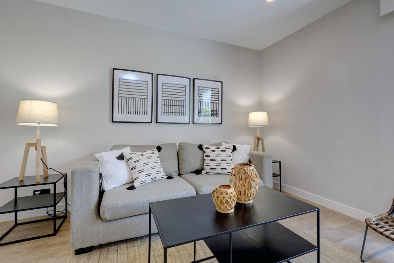 Stylish 2 Bedroom Apartment In Estepona Old Town Bagian luar foto