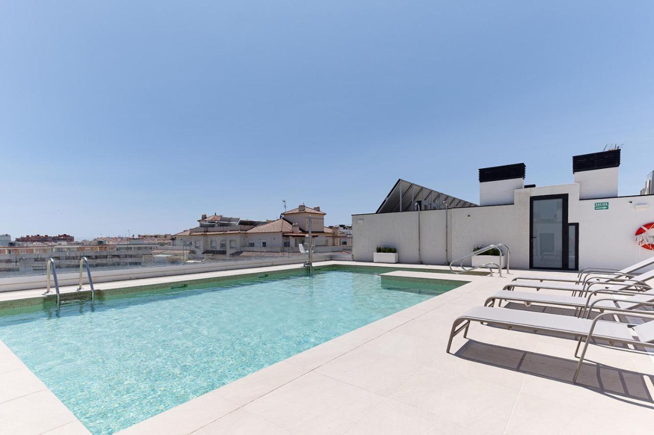Stylish 2 Bedroom Apartment In Estepona Old Town Bagian luar foto