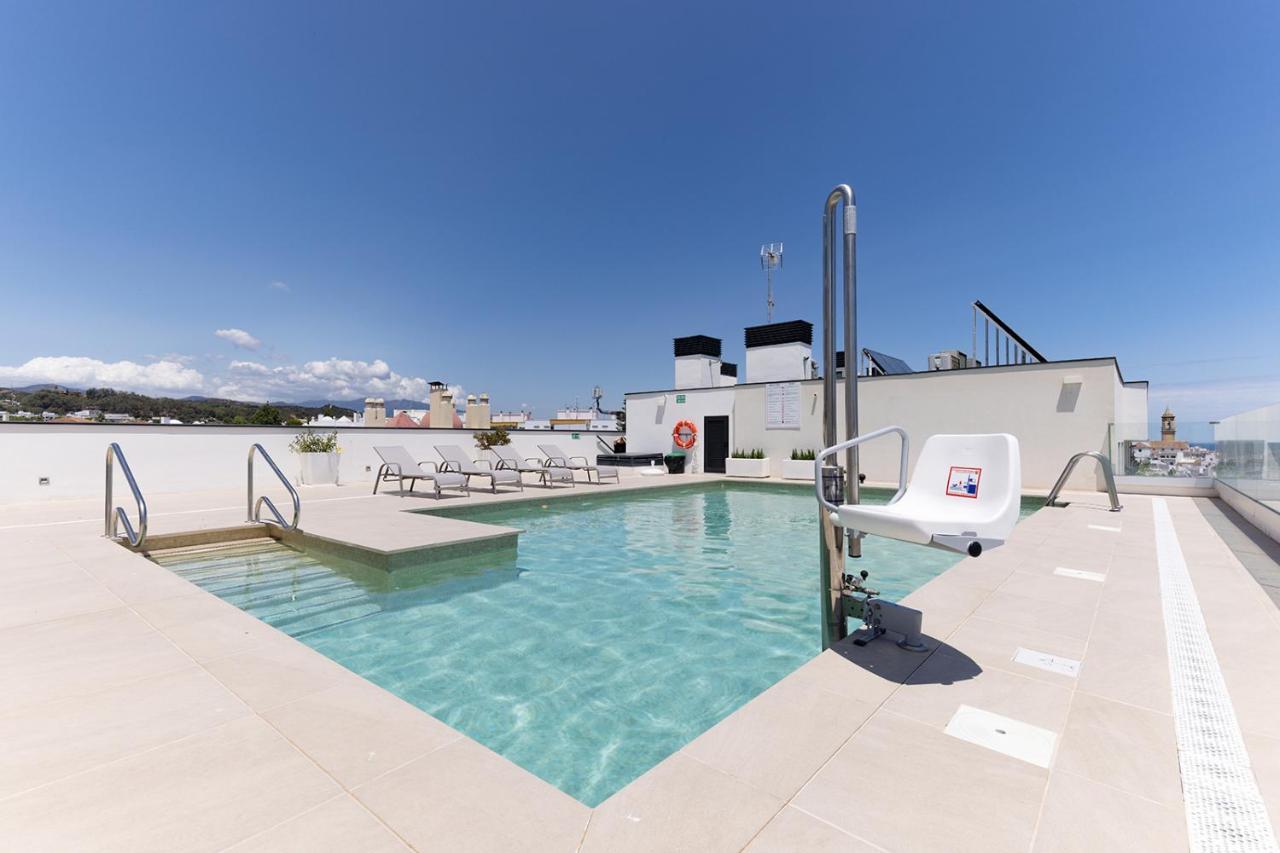 Stylish 2 Bedroom Apartment In Estepona Old Town Bagian luar foto