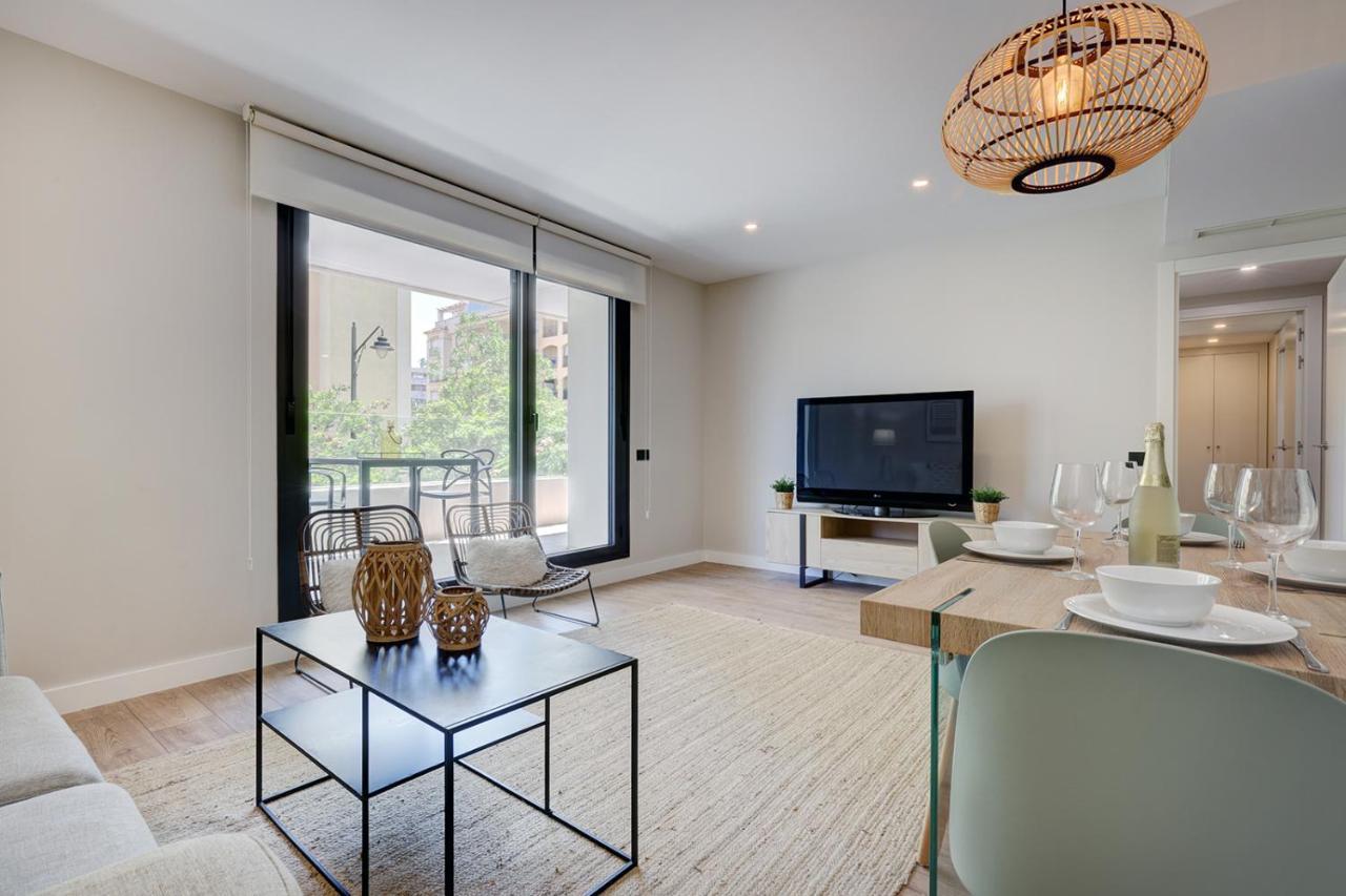 Stylish 2 Bedroom Apartment In Estepona Old Town Bagian luar foto