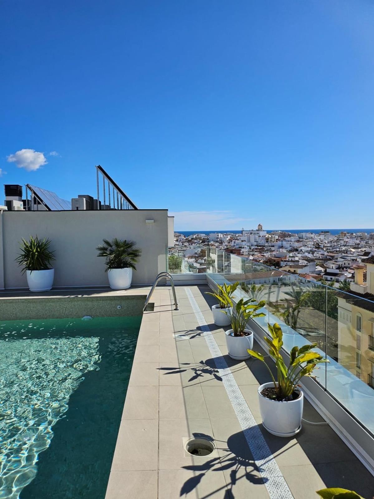 Stylish 2 Bedroom Apartment In Estepona Old Town Bagian luar foto
